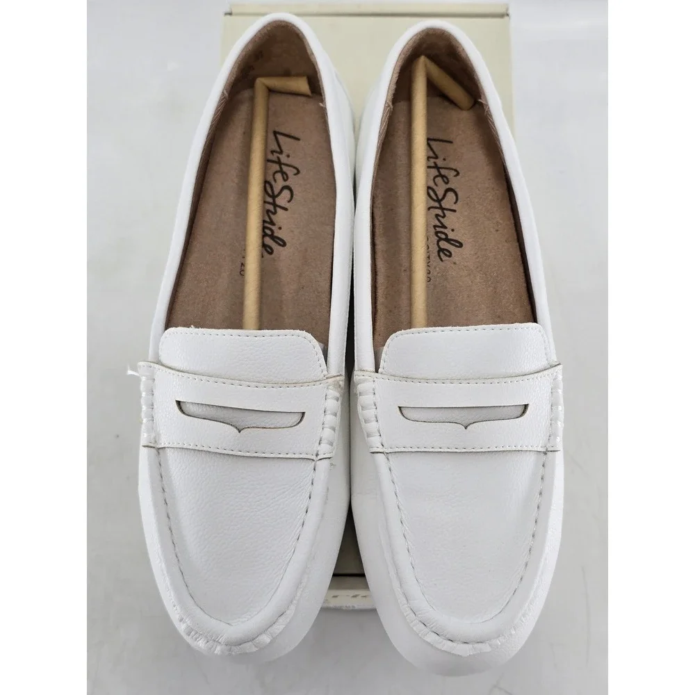 LifeStride Riviera Loafers Women 6.5W White Penny Loafers Soft System - NEW